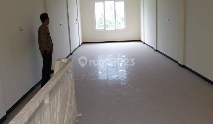 Disewakan Ruko Jln Veteran Gresik Lokasi Strategis 2