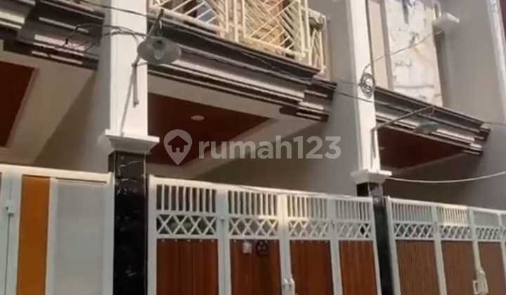 Rumah Baru Surabaya Utara Berkualitas Ada Garasi Dkt Pusat Kota