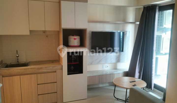 For Rent Meikarta Apartment