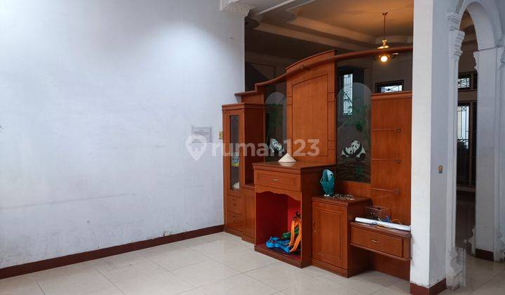 Kompleks Cemara Asri Jalan Sikas Nomor 11 A Dijual 3