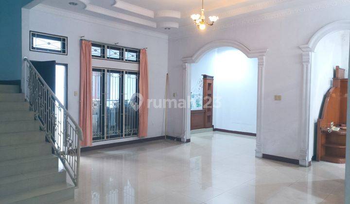 Kompleks Cemara Asri Jalan Sikas Nomor 11 A Dijual 7