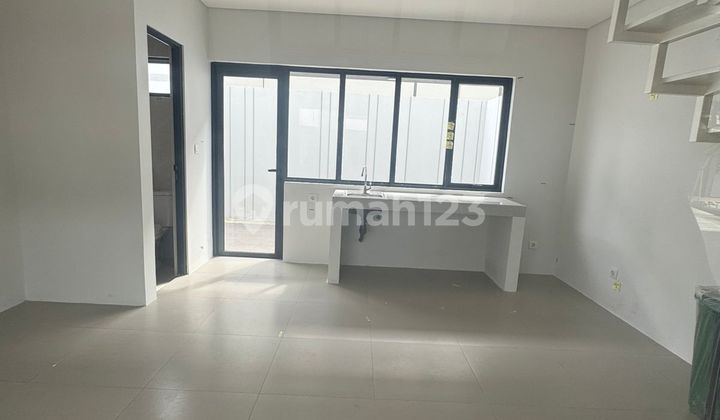 Dijual Rumah Park Serpong Tahap 1 Tangerang 2