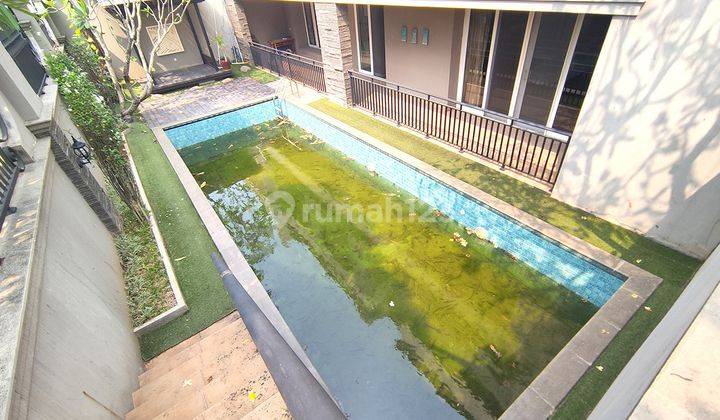 Disewa Rumah Pantai Indah Kapuk PIK Mewah Dengan Swimming Pool 2