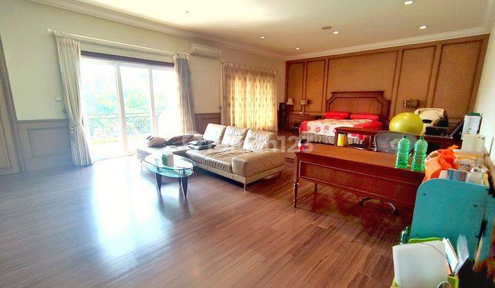 Disewa Rumah Pantai Indah Kapuk PIK Mewah Dengan Swimming Pool 8