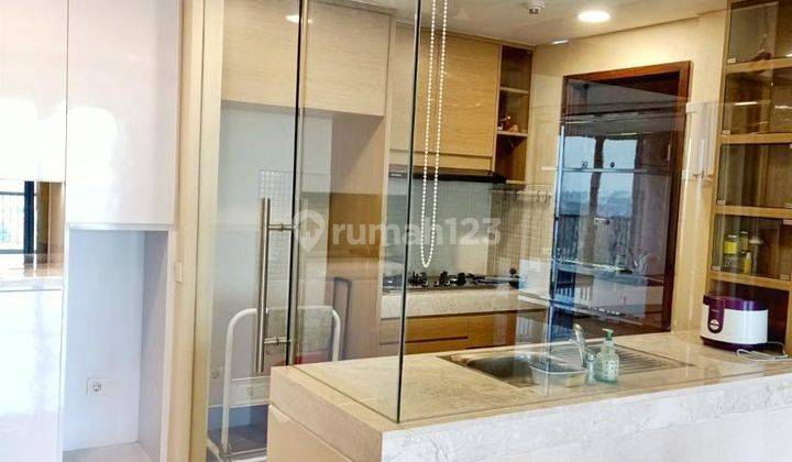 Dijual APARTMENT ST.MORITZ PURI Jakbar
TOWER ROYAL 2