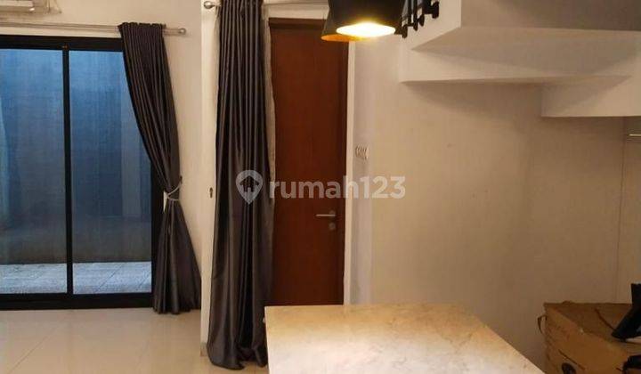 Dijual Rumah Semi Furnished di Grand Trevista Rempoa 2