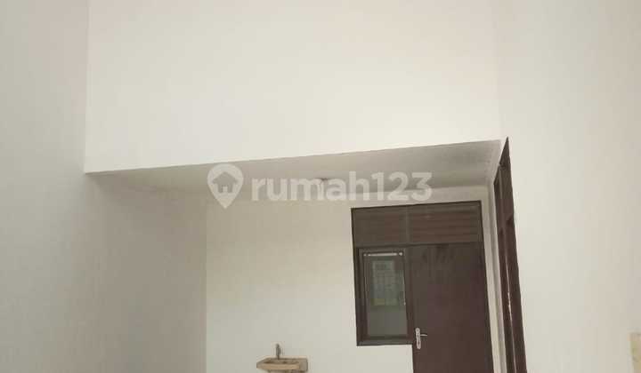 For Rent: 1.5-Story House in Metland Puri Tangerang, Near Toll Access 2