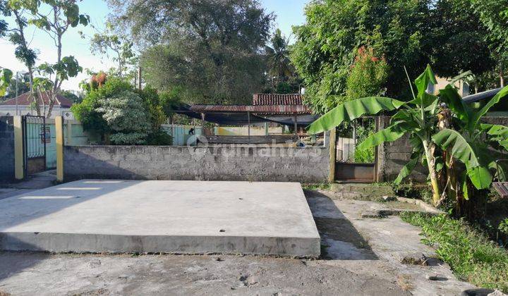 Dijual Tanah Bonus Bangunan Dan Kolam Renang Di Bantul 2