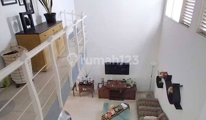 Beautiful and Ready-to-Live Home in Puri Indah West Jakarta 2