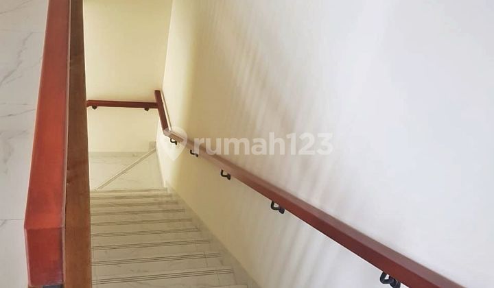 Dijual Murah sekali Rumah Suvarna Sutera Cikupa 2