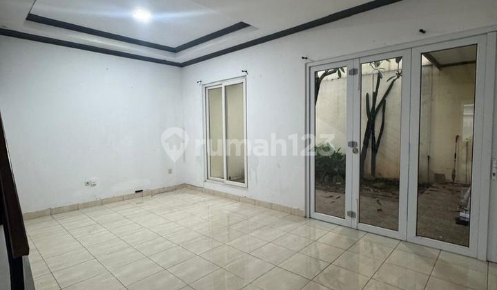 For Rent: The Green Cluster Blossom Ville House in BSD Tangerang For Rent: The Green Cluster Blossom Ville House in BSD Tangerang