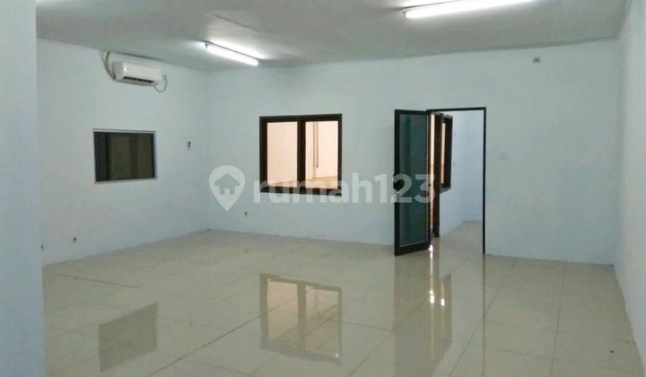 For Rent Ready-to-Use Warehouse in Taman Tekno BSD For Rent Ready-to-Use Warehouse in Taman Tekno BSD