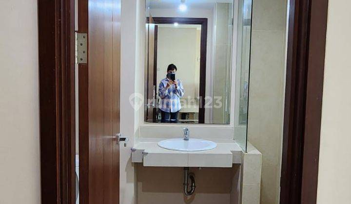 Disewakan Apartemen U Residence type.studio twr.1 semi furnished, water heater  2