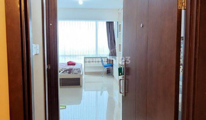 Apartemen U Residences t.1type.studio lt.tengah Bagus Furnished 2