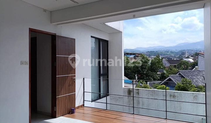 Rumah 2 Lantai Futuristik Pasti Suka dan Betah di Ujungberung 2