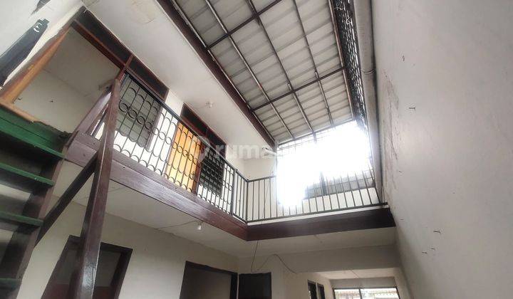 Rumah 2 Lantai Murah Cocok Untuk Tempat Tinggal Dan Kantor 1