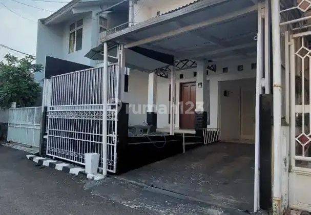 RUMAH SEWA DI PAJAJARAN LOKASI STRATEGIS COCOK UNTUK KANTOR