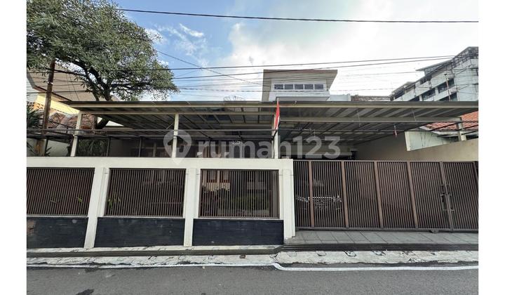 Rumah 2 Lantai di Sayap Supratman Lokasi Strategis Kota Bandung !