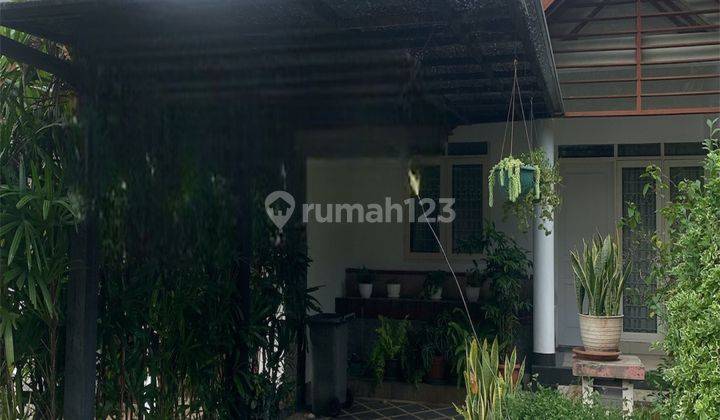 Rumah 3 Lantai Downslope Siap Huni Bonus Furnished Di Dago Resort 1