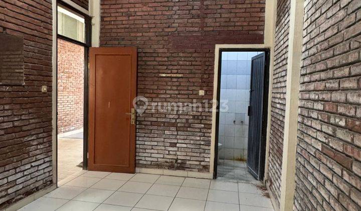 Rumah 2 Lantai Cocok Untuk Hunian Atau Kost Lingkungan Kampus 2