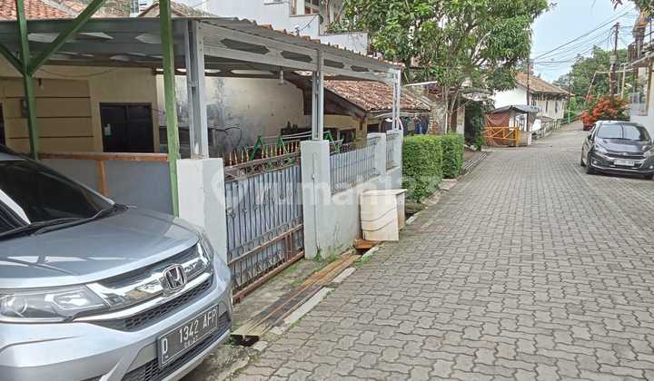 Rumah Lokasi Strategis Di Dago Dekat Universitas Polman, ITB 1