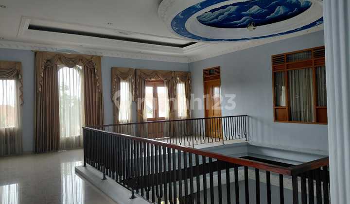 Rumah Mewah Siap Huni di Perumahan Sarijadi Gegerkalong Bandung 2