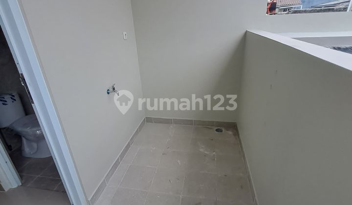 New Fres House Ready to Live in Cisaranten Arcamanik Bandung 2