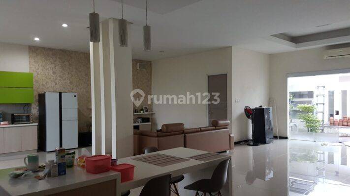 Rumah dijual Main road purwakarta cocok untuk ruang usaha 1