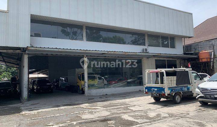 Ruang Usaha Bengkel Gudang Expedisi di Soekarno Hatta 1