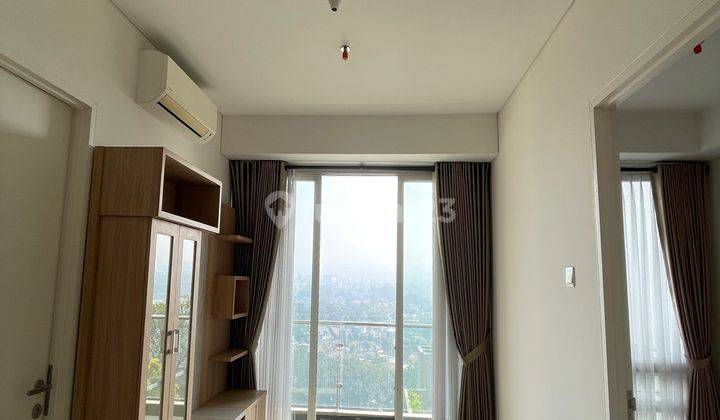 DISEWAKAN  Apartemen Landmark Residence 2 Kamar Tidur Semi Furnished 1