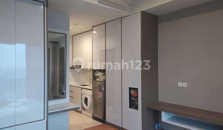 For Rent Apartment Sudirman Hill Residence Type Studio Furnished 2