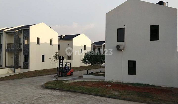 Rumah 2 Lantai Siap Huni Minimalis 3 Kamar Standart Jepang  1