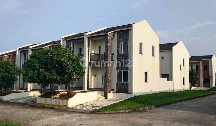 Rumah Ready 2 Lantai Minimalis dekat akses toll & stasiun kereta 1