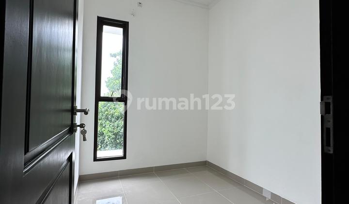 Rumah 2 Lantai Nempel Pintu Toll Strategis Siap Huni Shm 2