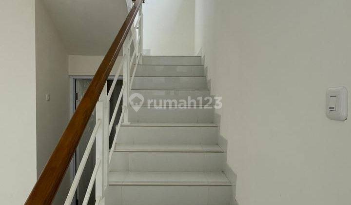 Rumah 2 Lantai Minimalis 3 Kamar 0 Km Gerbang Toll Strategis  2