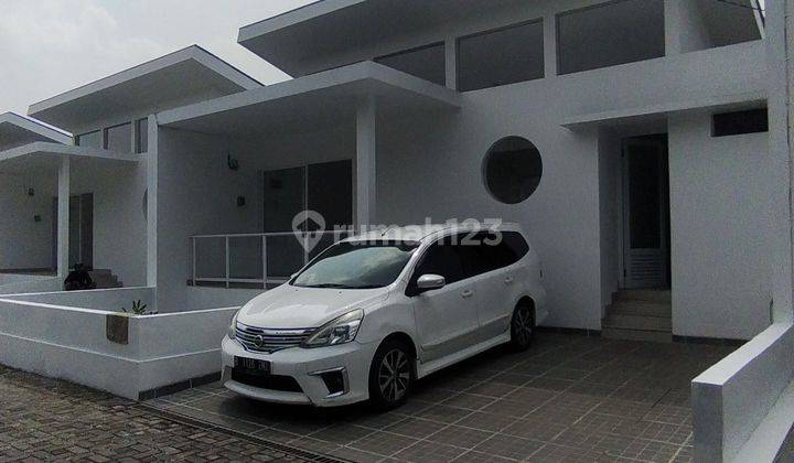 Rumah 2 Lantai Siap Huni Minimalis Basement 2 Km Mrt Lebak Bulus  1