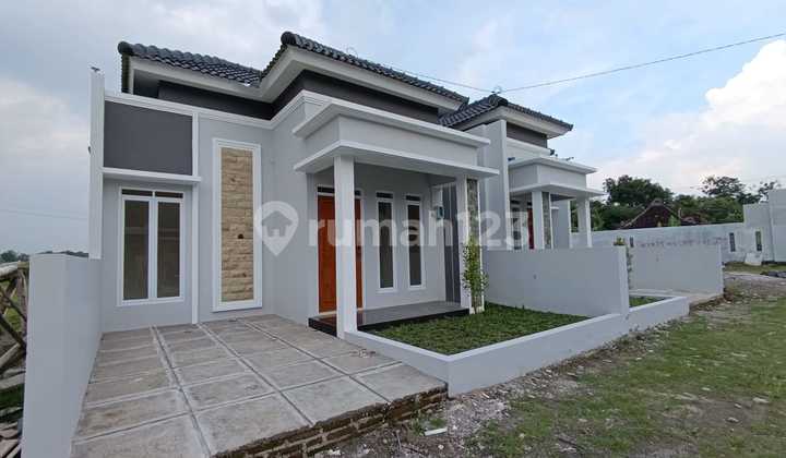 Rumah Limasan Jual BU Cuma 280 Juta Type 40/60 8 Menit dari Stasiun Klaten Legalitas SHM 2