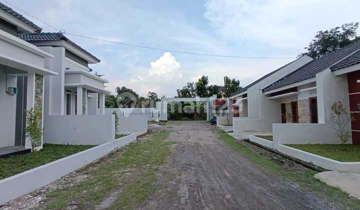 Dijual Rumah Minimalis Kawasan Perumahan One Gate System di Kalikotes Klaten 2