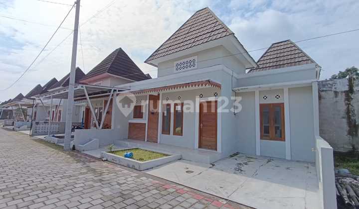 Rumah Limasan Modern Dalam Perumahan One Gate System di Prambanan Type 40/73M2 (2Kt+1Km) Cuma 445M2 2