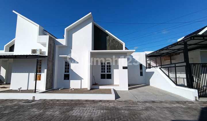 2km dari RSI Klaten & 5 Menit Dari UNWIDHA Klaten Rumah Scandinavian Cuma 400Jt Type 42/80m2 2