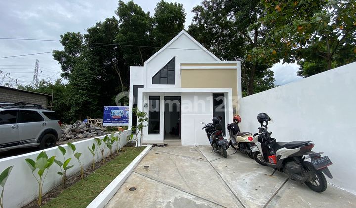 Dijual Rumah 300jutaan Ready SHM Dekat Exit Tol Manisrenggo 1