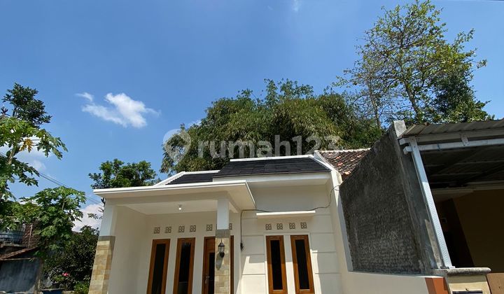 Only 350 Million, Get a New Ready-to-Live House 5 Minutes to Prambanan Toll Exit, SHM Ready, Eligible for Mortgage.