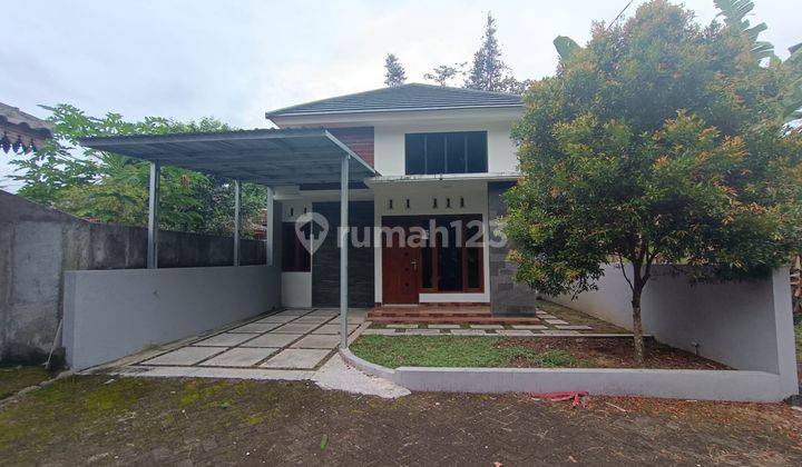 Dijual Rumah Minimalis Siap Huni Type 80/125m2 Dekat RSUD Sleman 1