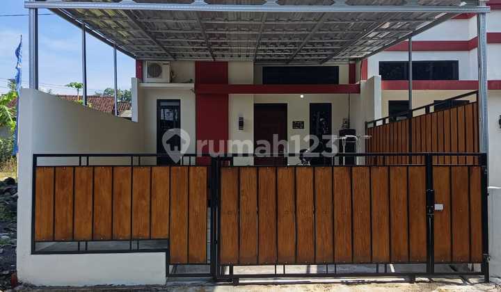 Only 330 Million, Already Get a Ready-to-Live Minimalist House with SHM, FREE Fence + Canopy in Manisrenggo, Klaten. 2