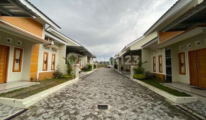 Ready to Occupy Type 78/105m2 1KM from Pamella Supermarket Jogja Sell 775 Million Ready for Mortgage Legality SHM+Building Permit 2