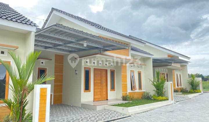 1KM from Pamella Supermarket Jogja, Ready-to-Live House Type 78/105m2 3BR+2BT Only 775M Ready for Mortgage. 2