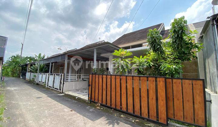 Ready-to-Occupy Type, Area 50/102m2, 3BR+1MAID, 600m from Brambanan Station, Only 550M, SHM READY.