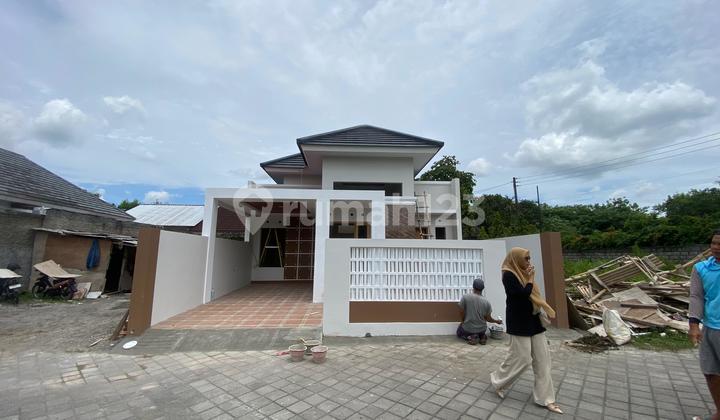 Jual Rumah Siap Huni Luas Limasan Type 85/122M2 (3Kt+2Km) 1,5Km Dari Pamella Supermarket Cuma 890Jt Jual Rumah Siap Huni Luas Limasan Type 85/122M2 (3Kt+2Km) 1,5Km Dari Pamella Supermarket Cuma 890Jt