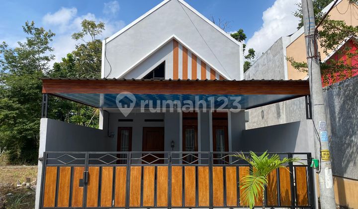 Cuma 300Jtan Rumah Scandinavian di Manisrenggo SHM Ready Siap KPR 2