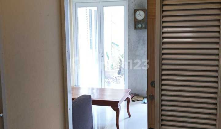 For Sale Strategic Position Shop House in Bandung 2